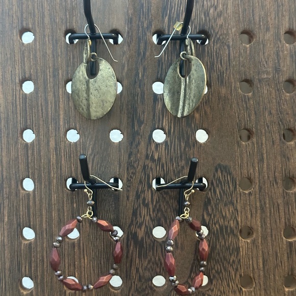 Coldwater Creek Gold and Red Earrings Set - Picture 1 of 4